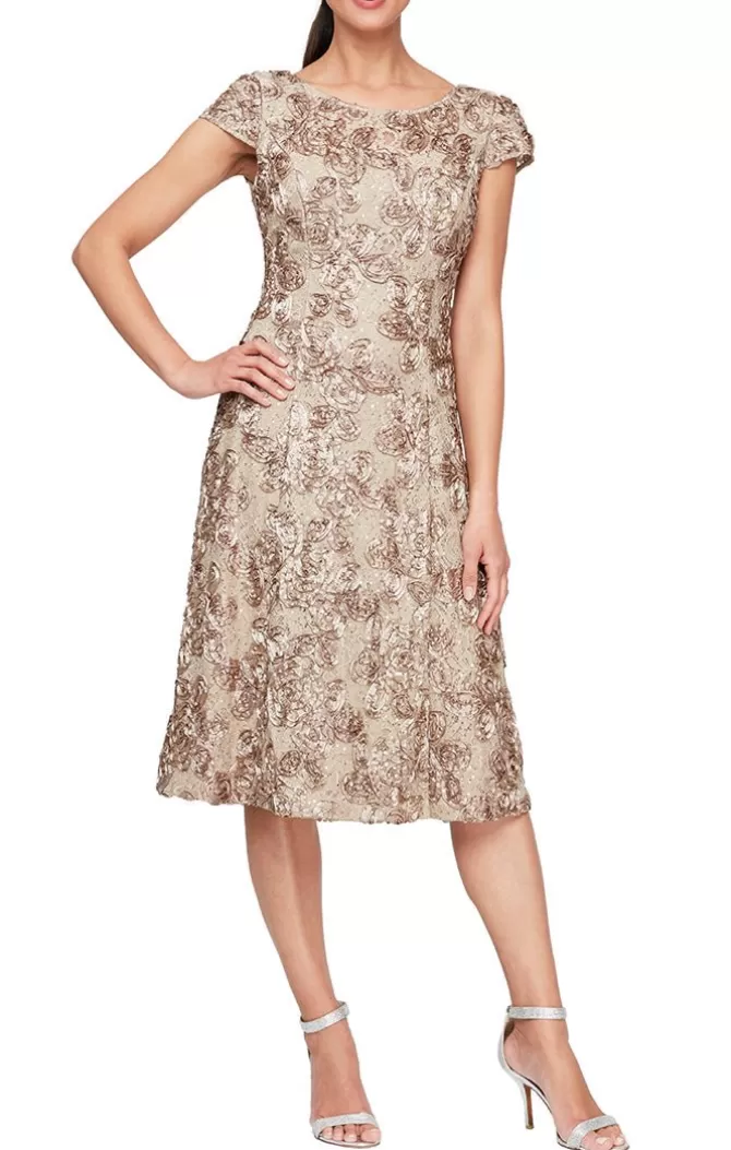 Women Alex Evenings All Regular*Cocktail Dress In Tte Lace With Cap Sleeves