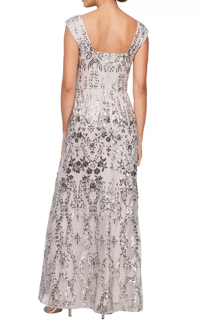 Women Alex Evenings All Petite*Petite Sleeveless Embroidered Fit & Flare Dress With Square Neckline